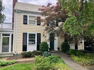 708 W Braddock Rd, Alexandria, VA 22302