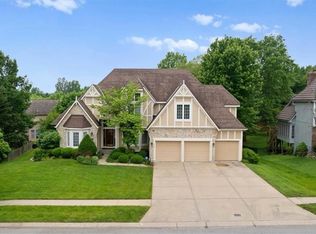 1116 SW Sampson Rd, Lees Summit, MO 64081