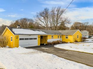 16 Overlook Drive, Newburgh, NY 12550