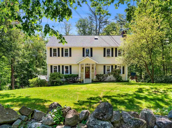 47 Old Manchester Road, Amherst, NH 03031