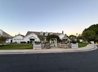 4032 E Hackamore Cir, Mesa, AZ 85205