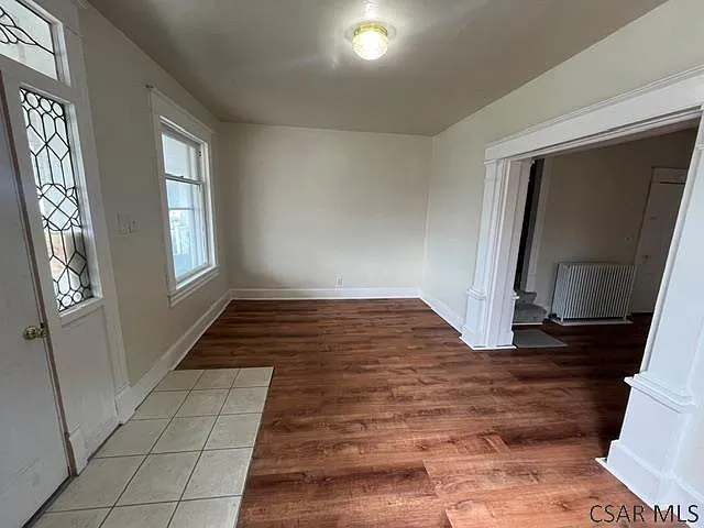509 Graham Ave — Photo 3