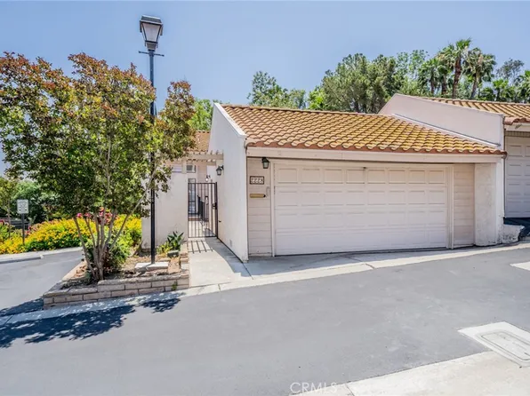 2228 El Capitan Dr, Riverside, CA 92506