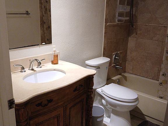 3rd image of 4200 Versailles Dr #D