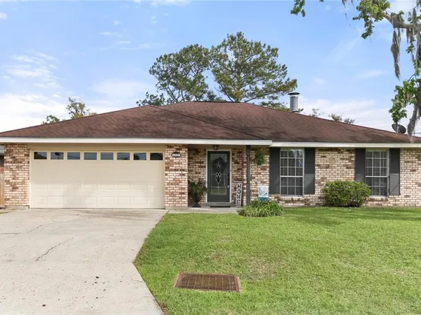 407 Monsanto Ave, Luling, LA 70070