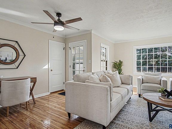 4th image of 2105 W 21st St