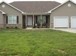 1388 Traci Lynn Dr, Canal Winchester, OH 43110