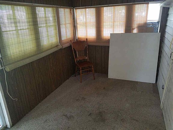 2nd image of 431 W Linden Ave