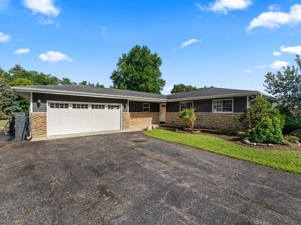 15913 Rankin Dr, Lockport, IL 60441