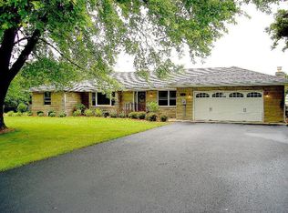 24736 Canal Rd N, Minooka, IL 60447