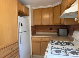 209 Charles St, Cambridge, MA 02141