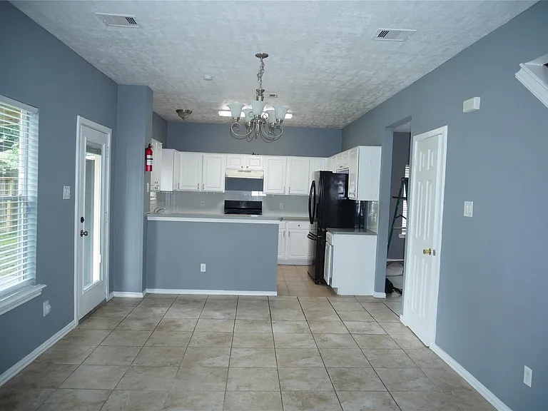 3352 Jan Ct — Photo 31