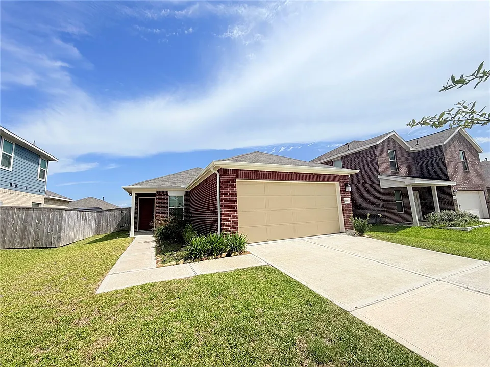 3331 Trail View Dr