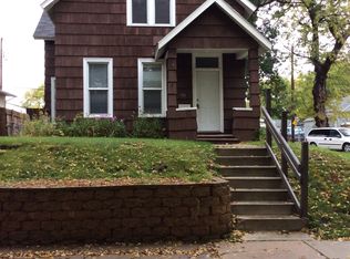981 Burr St, Saint Paul, MN 55130