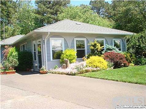 1st image of 27 Newport Pl