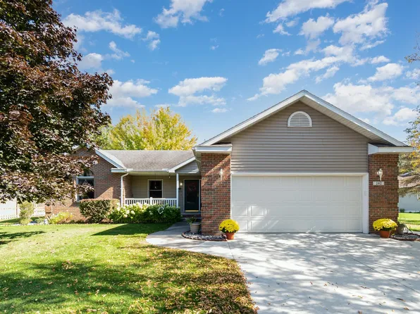 202 Hidden Stone Ct, Midland, MI 48640