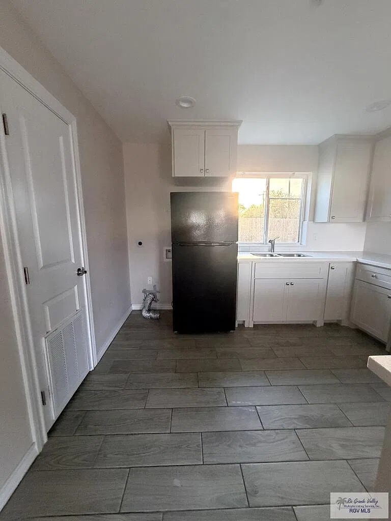 1 bed, 1.0 bath, $795 — Photo 4