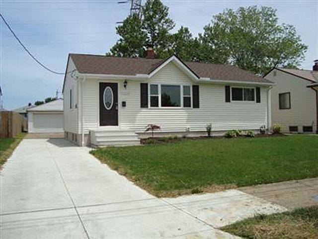 1st image of 16656 Cynthia Dr