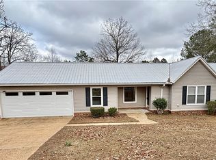 2041 Mountainbrook Dr, Cottondale, AL 35453