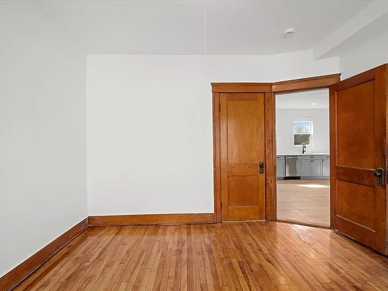 183 Vernon St #3 — Photo 34