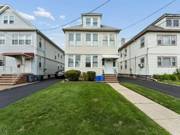537 Maple Ave, Elizabeth City, NJ 07202