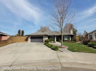 2874 Delia Ct, Turlock, CA 95382