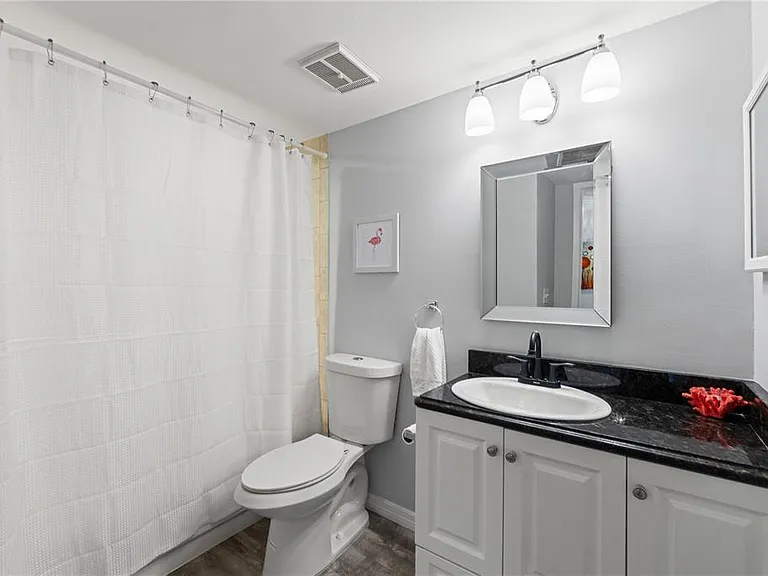 300 S Florida Ave #600F — Photo 24