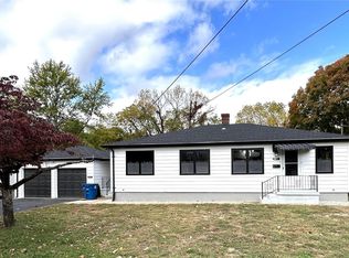 543 N 74th St, Belleville, IL 62223