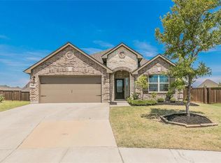 2000 Rosebury Ln, Forney, TX 75126