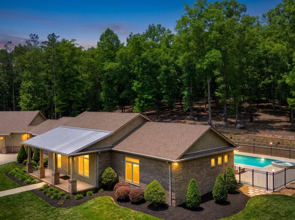 610 Kings Bridge Rd, Cave Spring, GA 30124