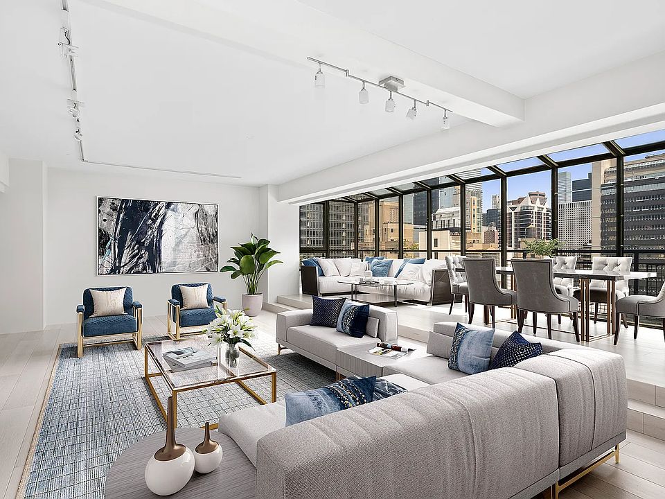 1st image of 333 E 46th St Penthouse A