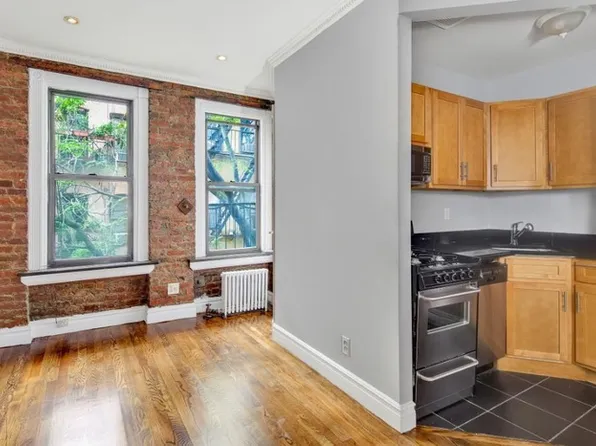 416 East 13th Street image 1 of 10