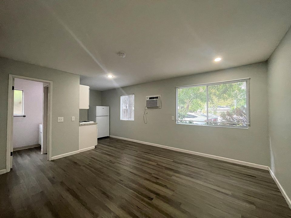 1252 Warner St. Apartments Chico, CA Zillow