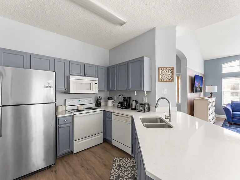 Sun Key Pl — Photo 10