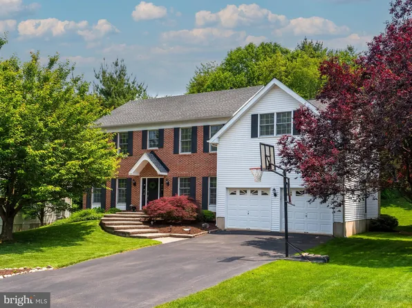 1355 Wooded Knls, West Chester, PA 19382