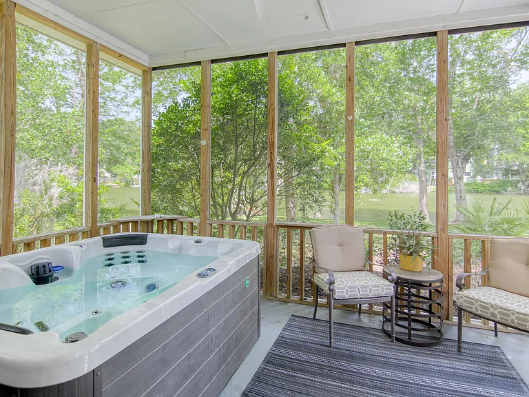 1264 Center Lake Dr — Photo 8