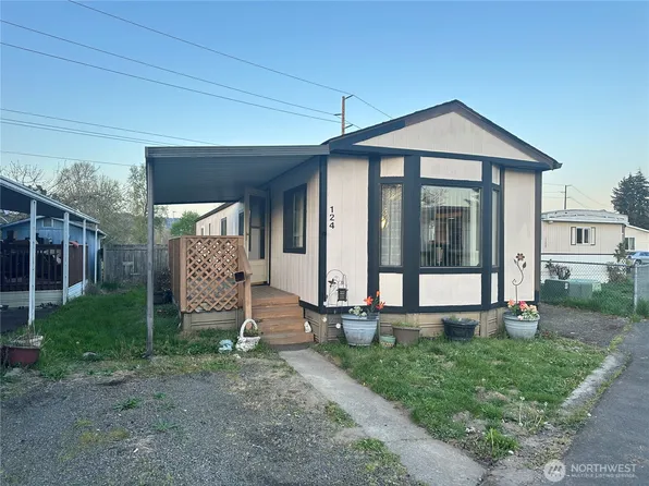5600 Mt Solo Road #124, Longview, WA 98632