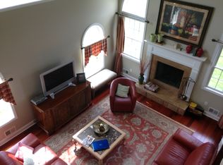 221 Everitts Rd, Ringoes, NJ 08551