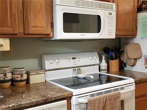 Al appliances included!