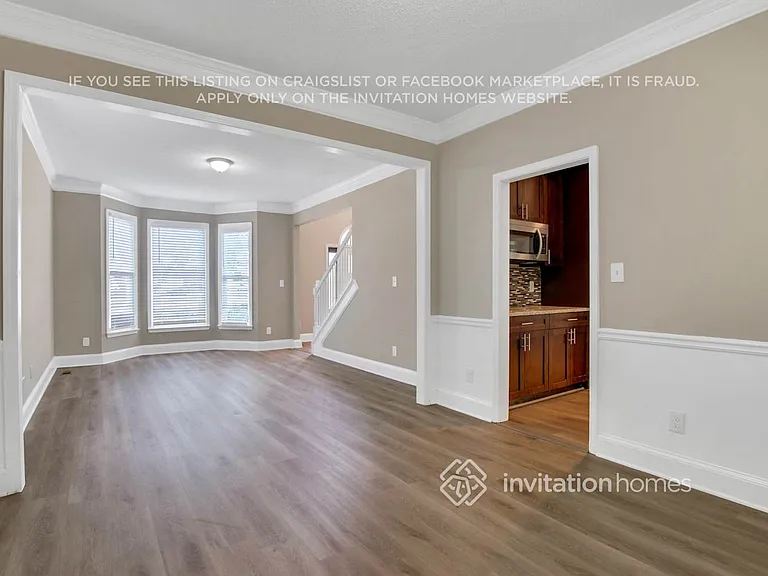 2719 McCoy Ave — Photo 2