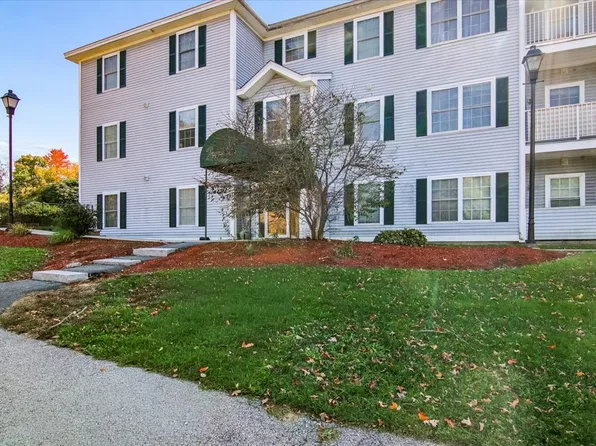 89 Eastern Ave APT 202, Manchester, NH 03104