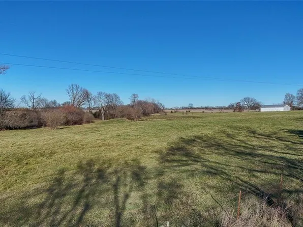 N 100th Rd, Wellsville, KS 66092