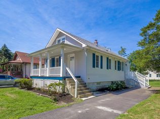 211 Moore St, Moorestown, NJ 08057