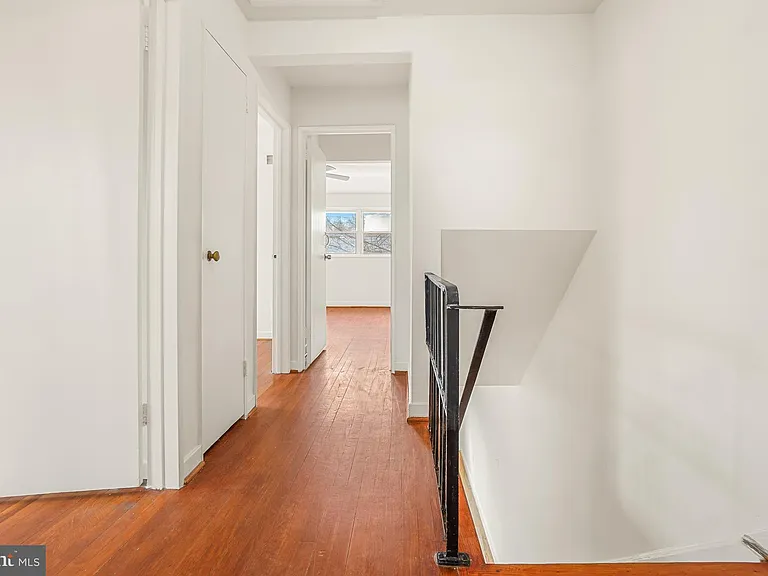 6212 Carters Ln — Photo 16