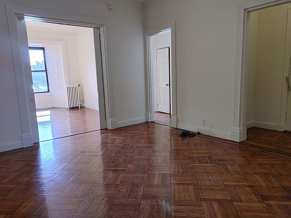 2nd image of 115 Montague St APT 4D