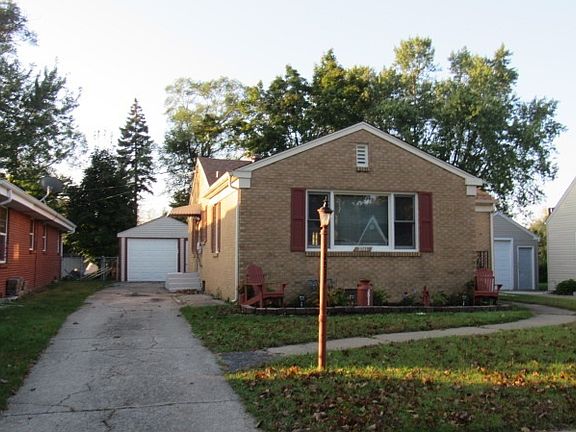 3rd image of 2511 17th Ave