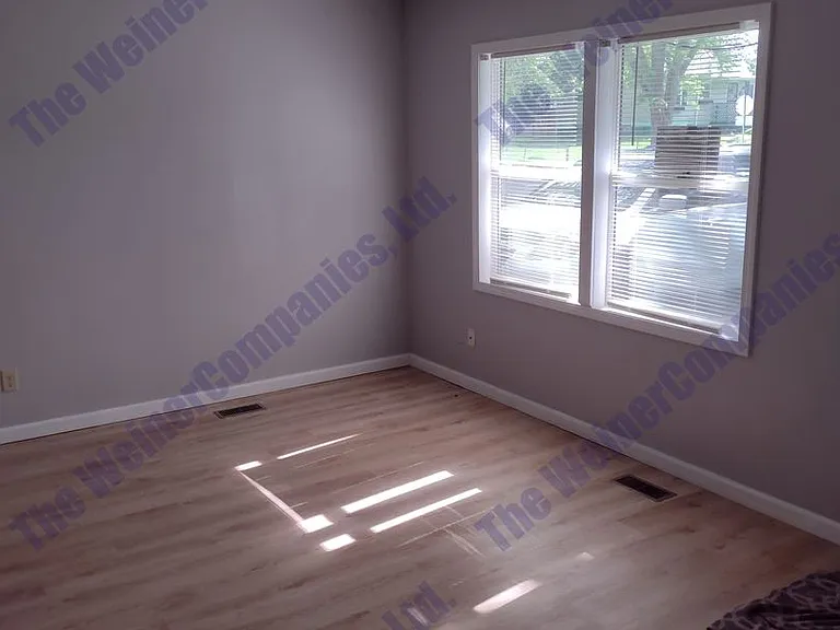 708 S Scottswood Dr — Photo 2
