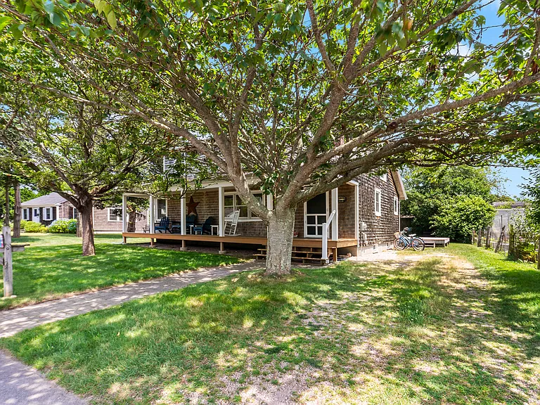 39 Salt Pond Way — Photo 3