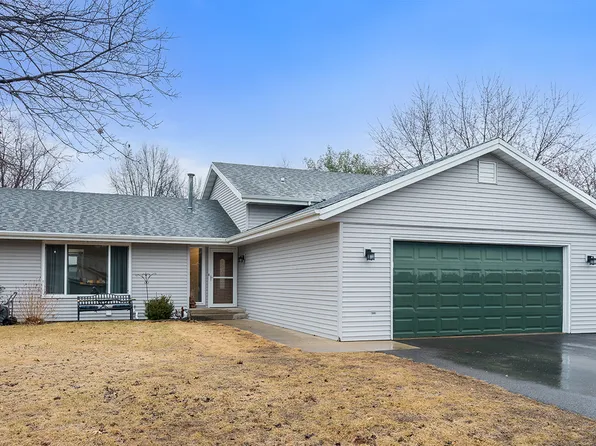 12715 Waltham Close, Roscoe, IL 61073