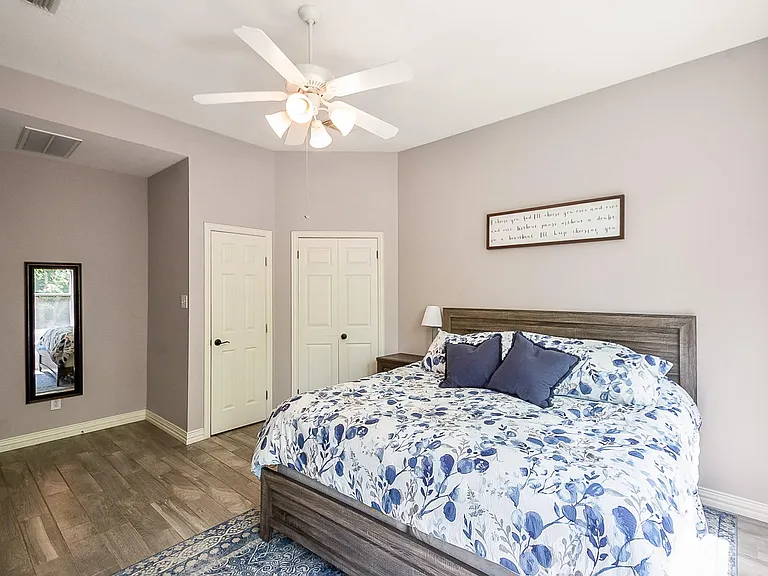 11302 N Creekwood Hills Ln — Photo 11